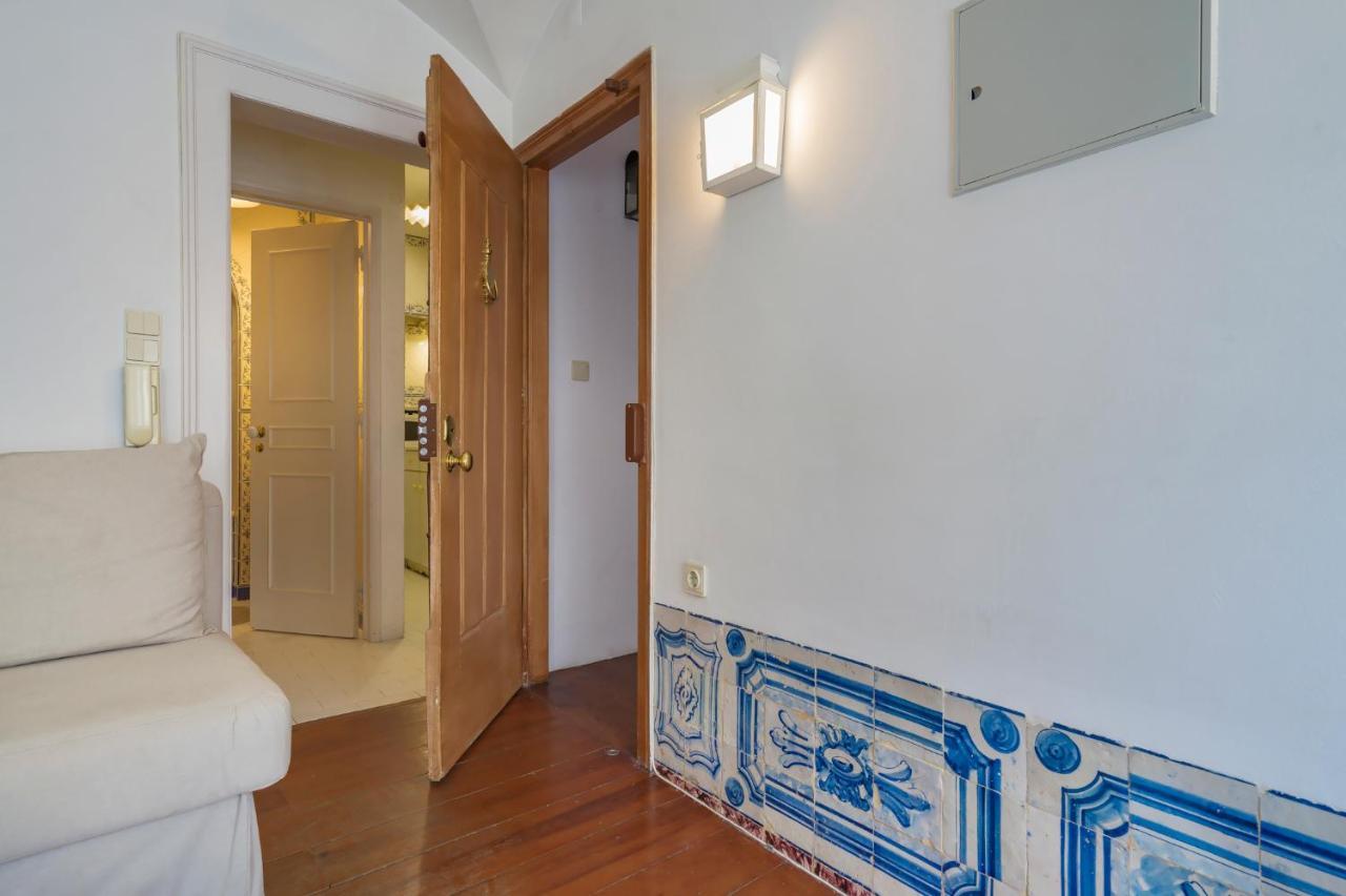 Romantic Apartment + Tejo River View Lisbon Bagian luar foto