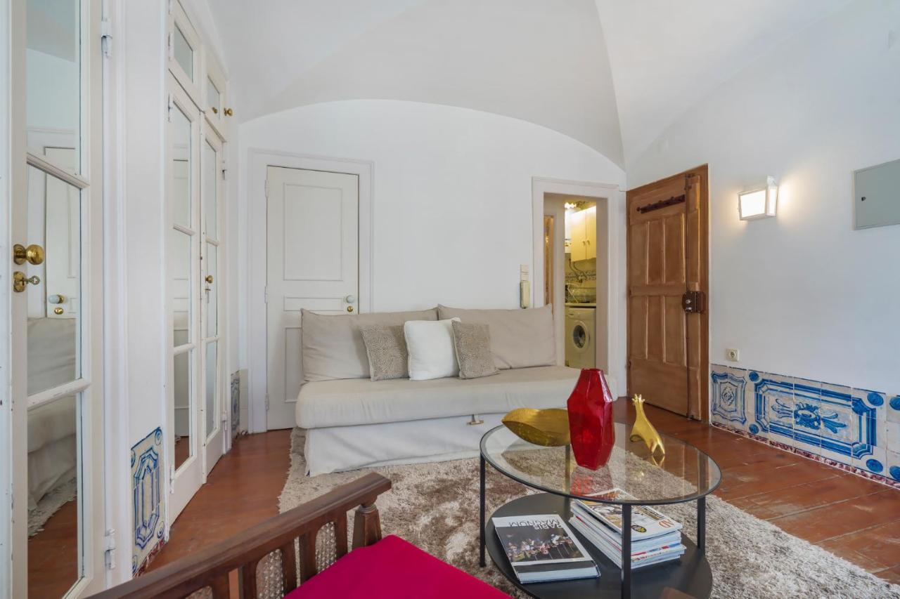 Romantic Apartment + Tejo River View Lisbon Bagian luar foto